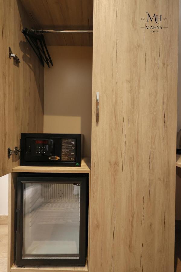 Mahya Hotel Истанбул Екстериор снимка
